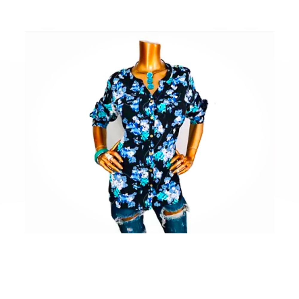 Croft & Barrow L Top Floral Silky Look Low V Cut Button Up Shirt Blouse Long Slv